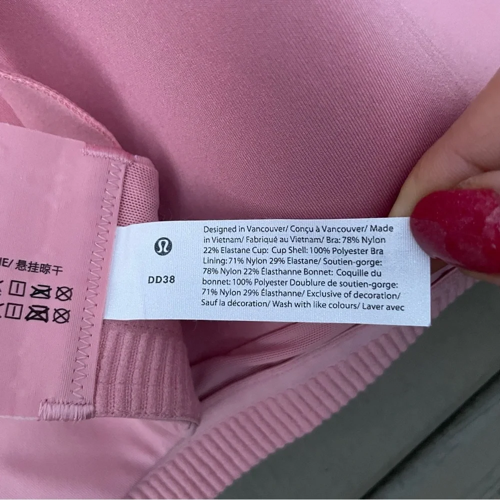 Lululemon Energy Bra *High Support in Pink Puff bra size 38 DD